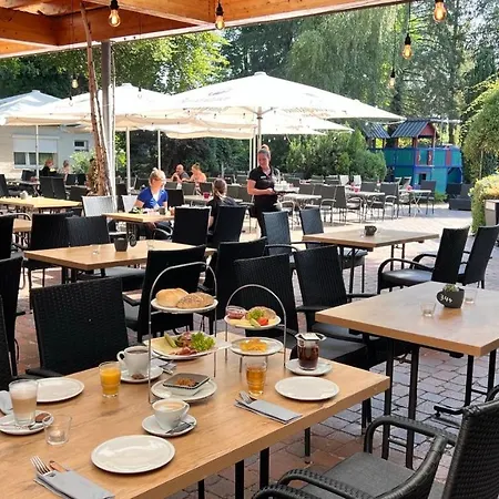 Zur Heidebluete Hotel 3*
