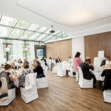 Hotel Zur Heidebluete 3*