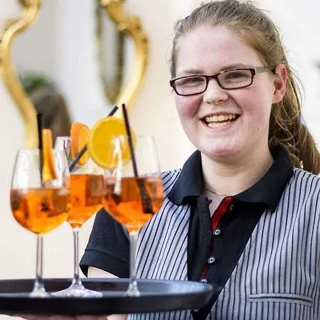 Zur Heidebluete Hotel 3*