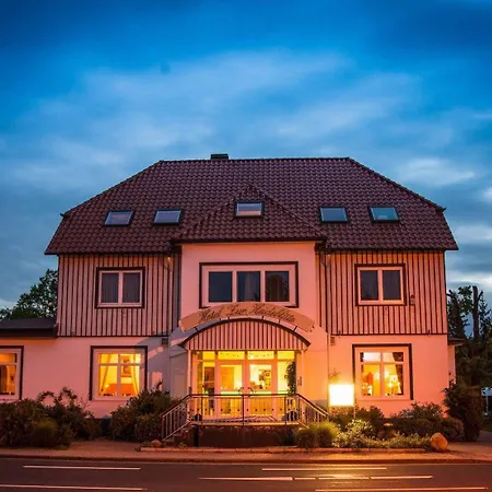 Zur Heideblüte 3* Hambühren