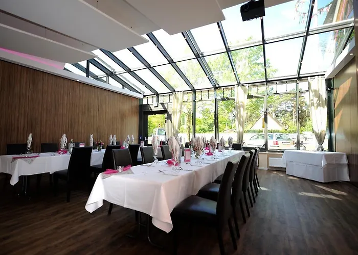 Zur Heidebluete Hotel