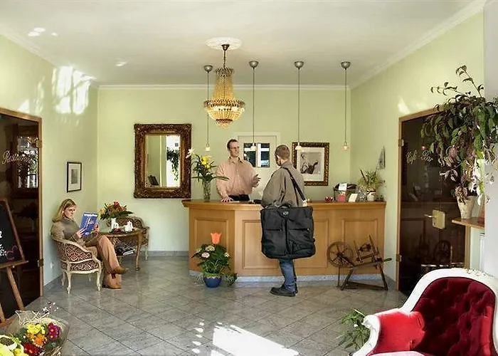 فندق Zur Heidebluete 3*