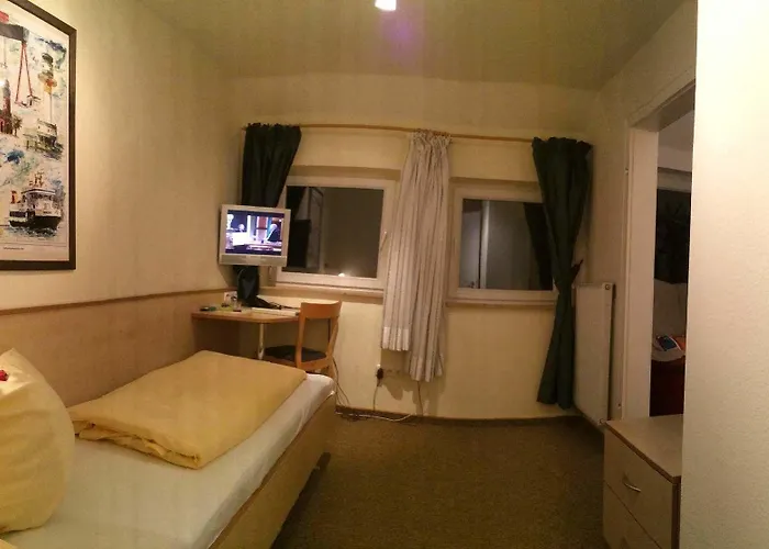 Zur Heidebluete فندق