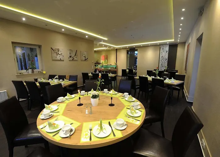 Hotel Zur Heidebluete 3*