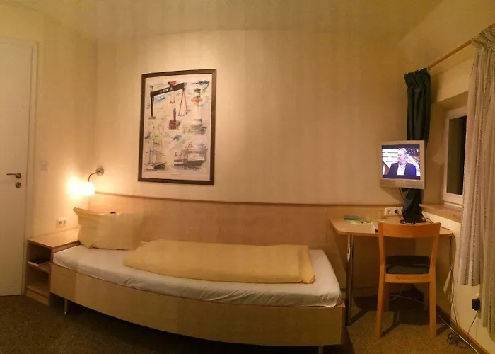 Zur Heidebluete فندق