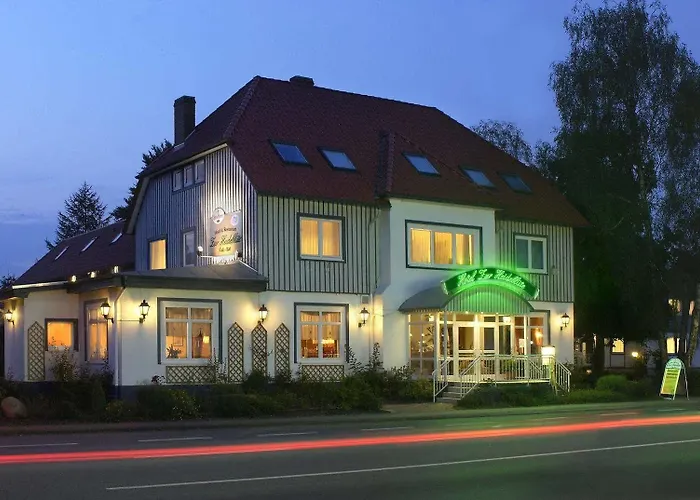 Hotel Zur Heidebluete 3*